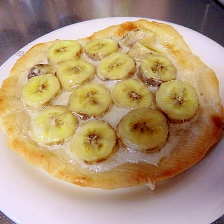 甘～いバナナのデザートピザ